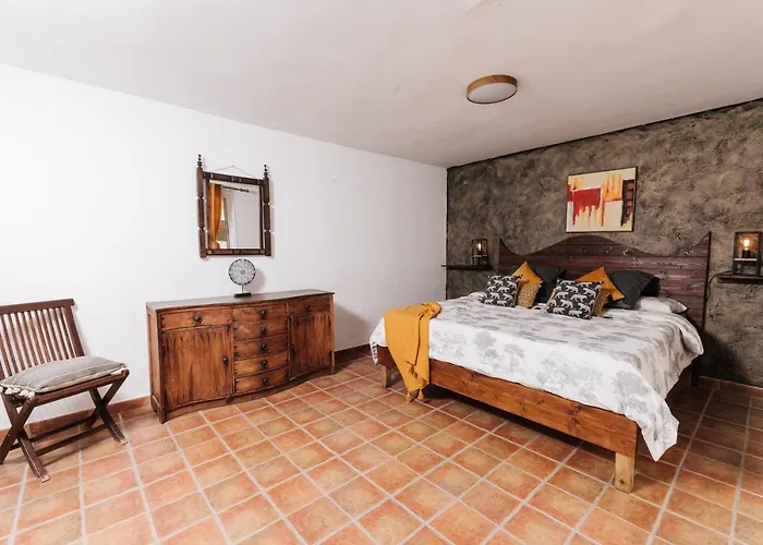 Los Amigos Yoga & Wellness La Mareta