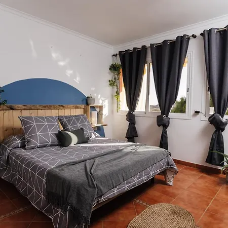 Los Amigos Yoga & Wellness La Mareta