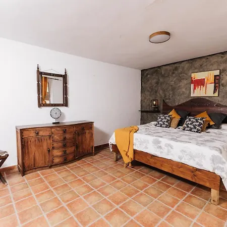 Los Amigos Yoga & Wellness La Mareta