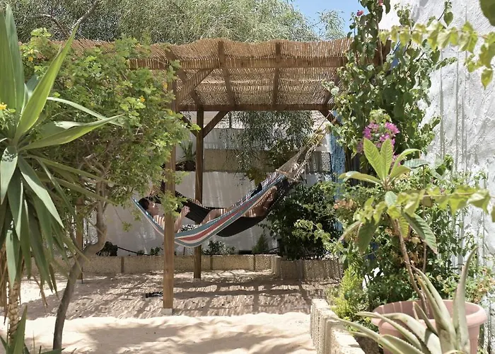 Los Amigos Yoga & Wellness 호스텔 La Mareta