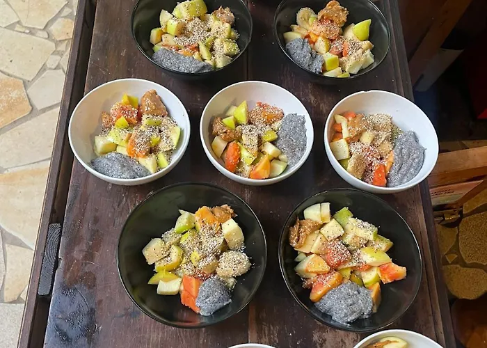 Los Amigos Yoga & Wellness